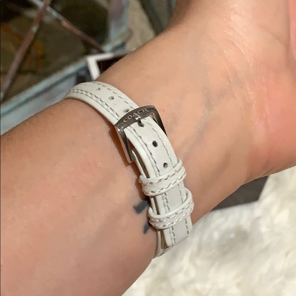 VINTAGE BRAND NEW COACH watch - Picture 4 of 4